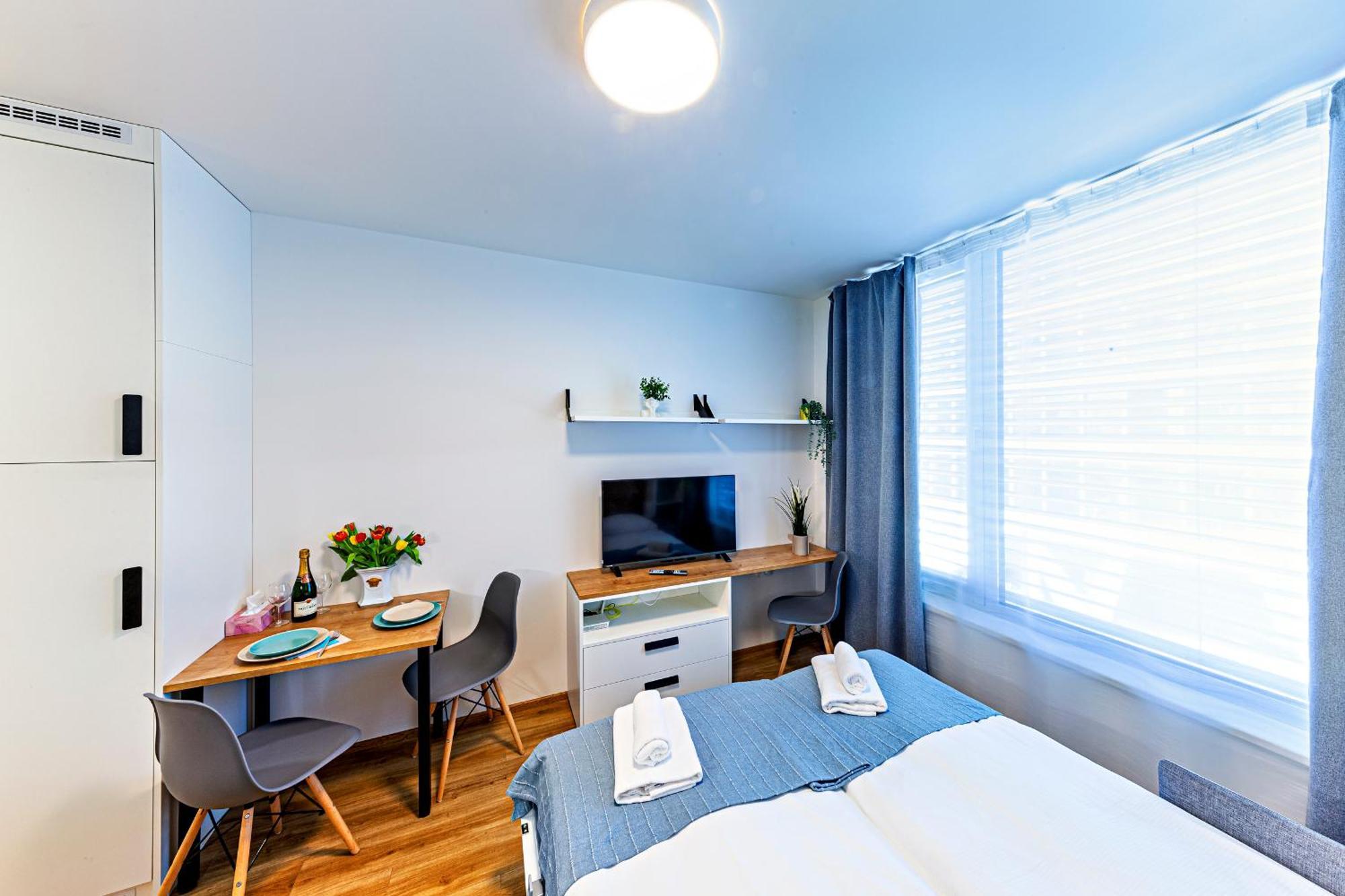 Kora Apartments Andel Prague Exterior photo